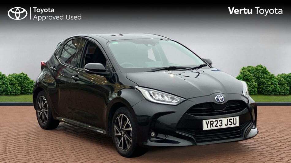 Toyota Yaris 1.5 Hybrid Design 5dr CVT Hybrid Hatchback